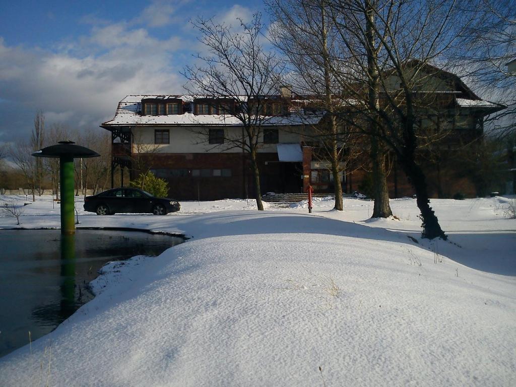 Grante Motel Esztergom Exterior foto